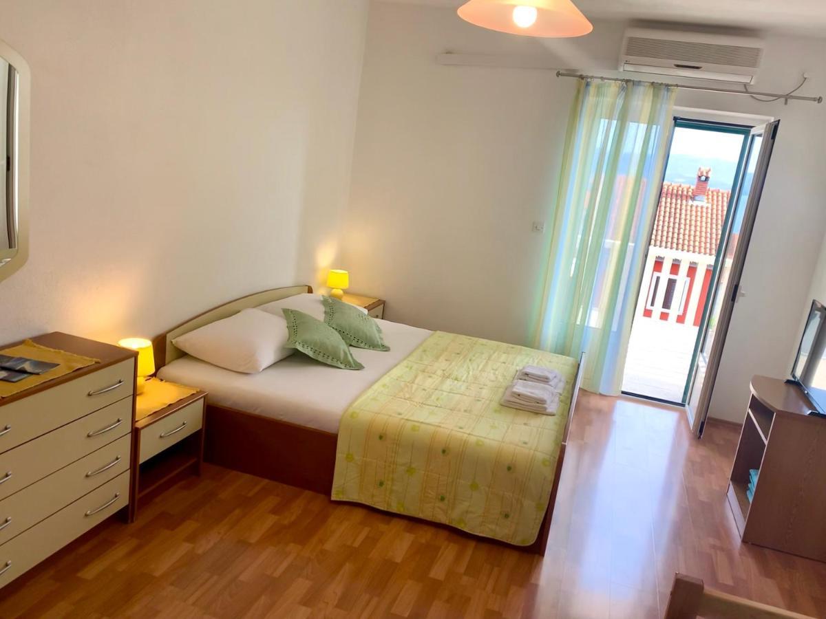 Apartments & Rooms Pierino Bol Zewnętrze zdjęcie