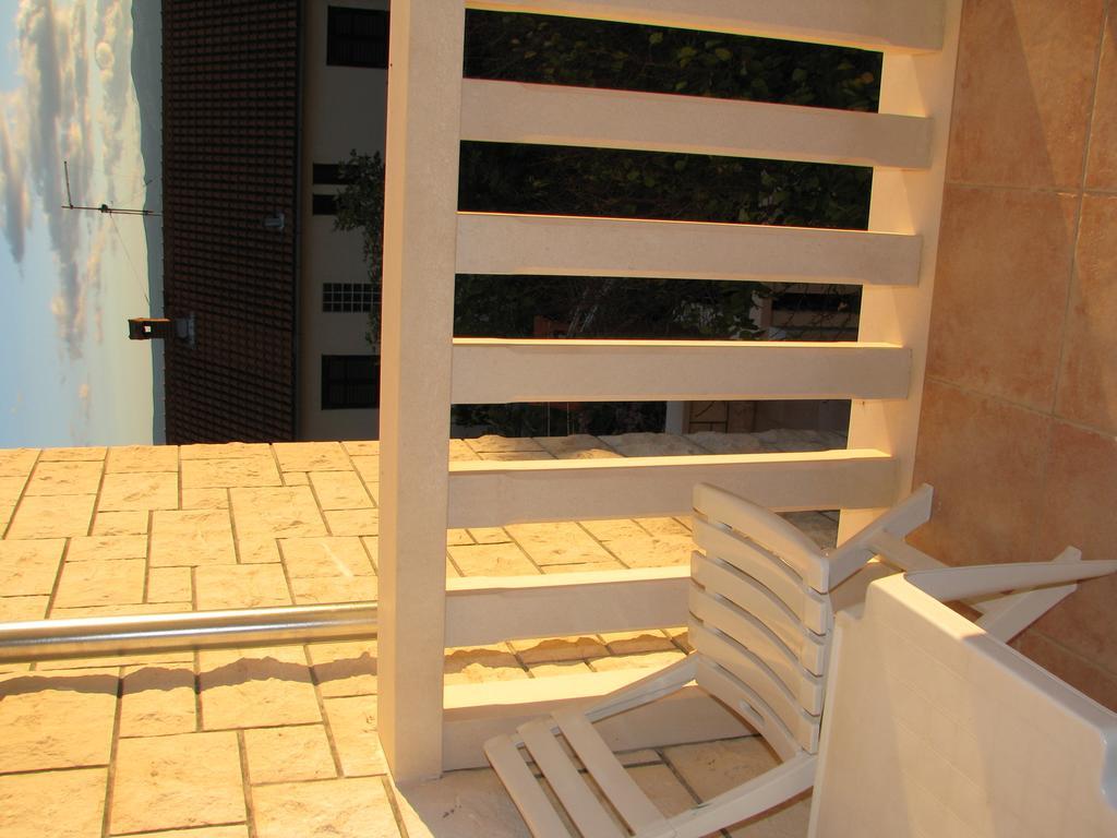 Apartments & Rooms Pierino Bol Zewnętrze zdjęcie