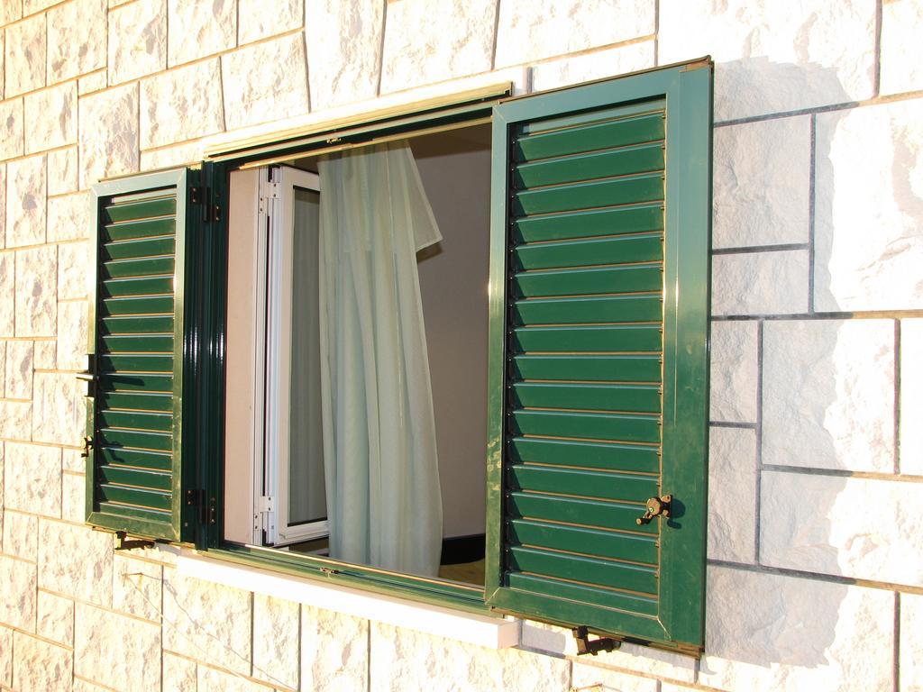 Apartments & Rooms Pierino Bol Zewnętrze zdjęcie